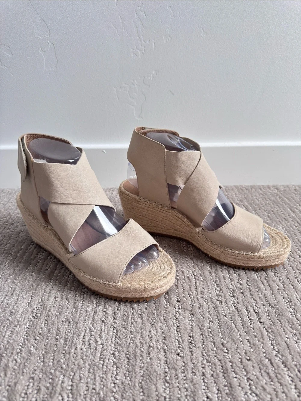 NWOB Eileen Fisher Willow Leather Wedge Espadrille Sandals Nude Women’s Size 8.5